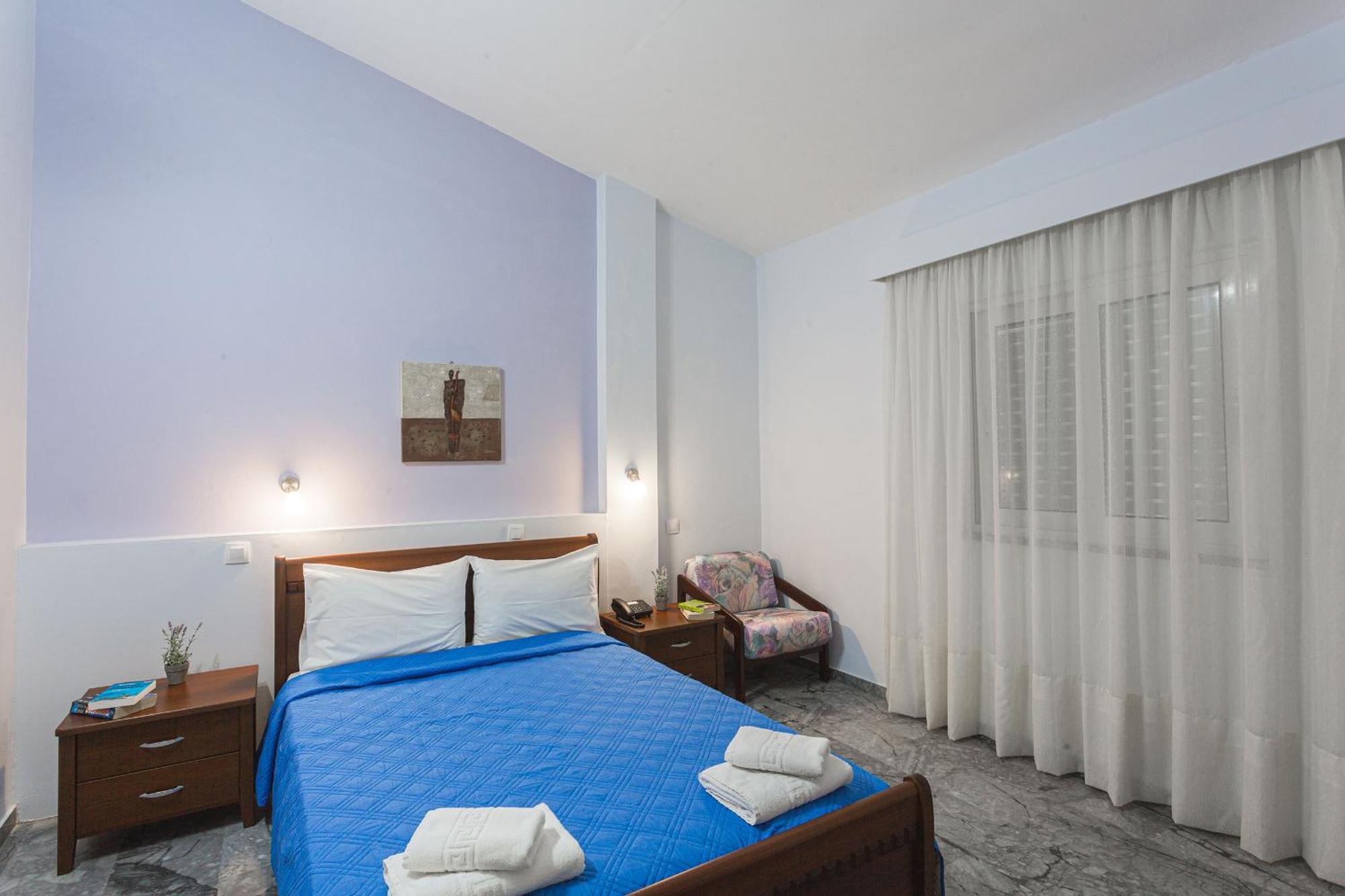 Remvi Hotel - Apartments Stoúpa エクステリア 写真